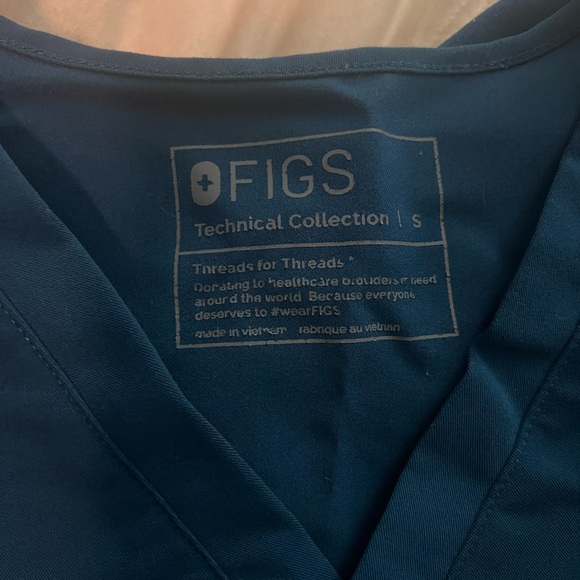 Deep Reef Figs: Catarina size S top & Zamora High Waisted 2.0 size L bottoms - Picture 2 of 6